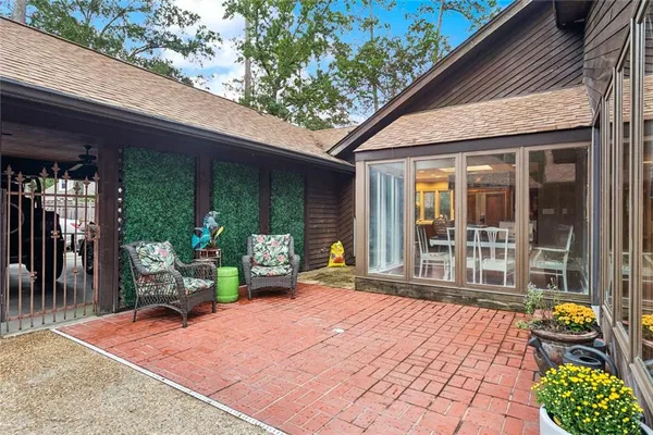 $549,900 | 202 Holly Drive, Hammond, LA 70401