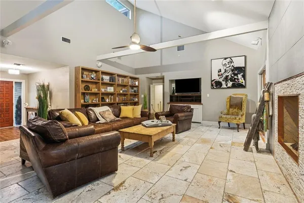 $549,900 | 202 Holly Drive, Hammond, LA 70401