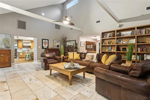 $549,900 | 202 Holly Drive, Hammond, LA 70401