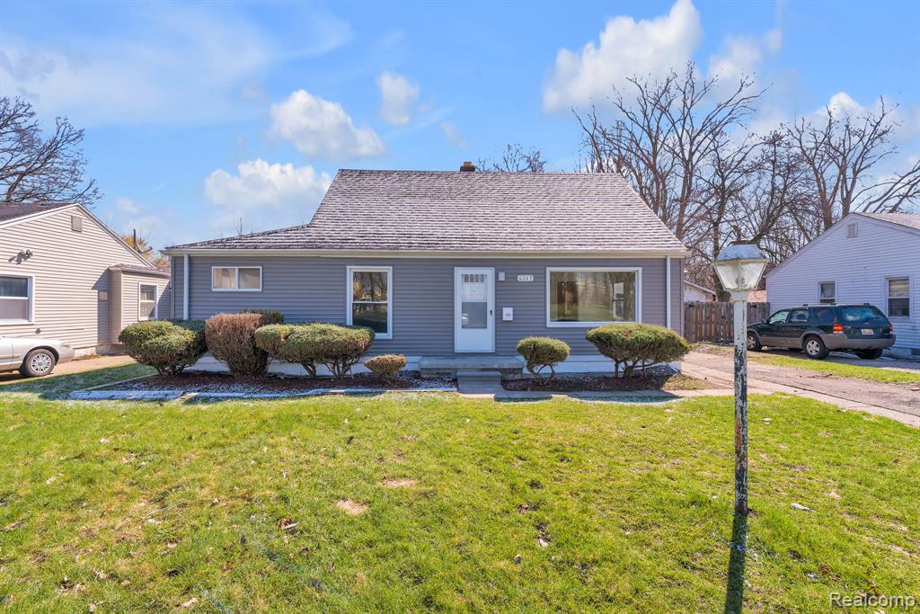 6243 Hunt Street Romulus, MI 48174 - Photo 1 of 30