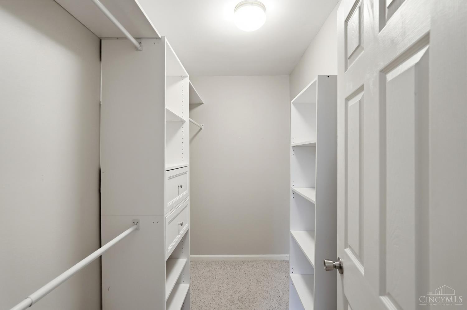 2156 Gilbert Avenue, Unit B Cincinnati, OH 45206 - Photo 9 of 20