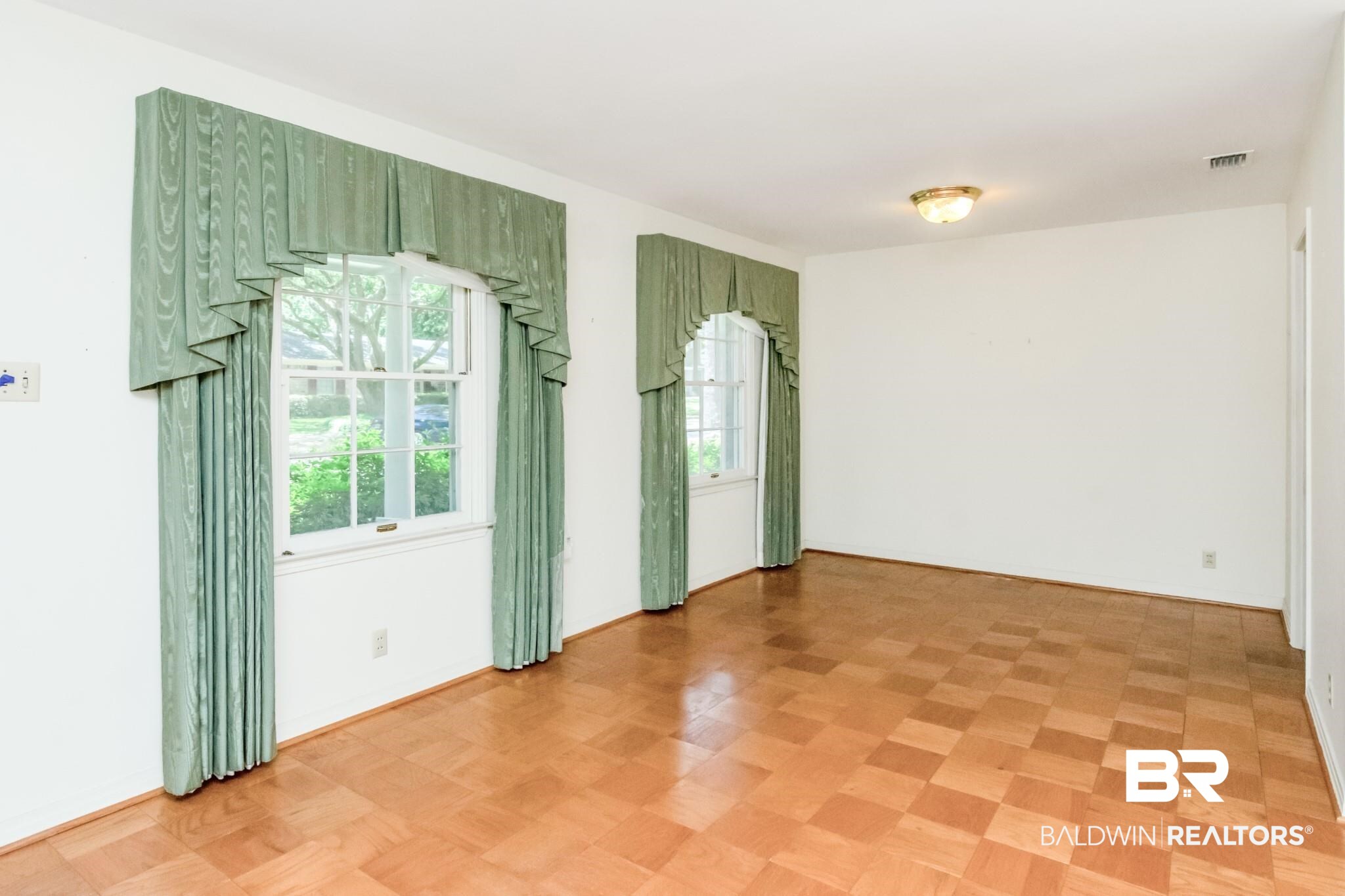5604 William And Mary Street Mobile, AL 36608 - Photo 18 of 37