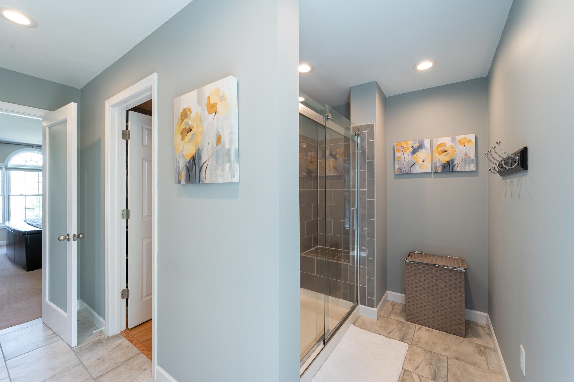 28 Normandy Way Nashua, NH 03063 - Photo 22 of 40