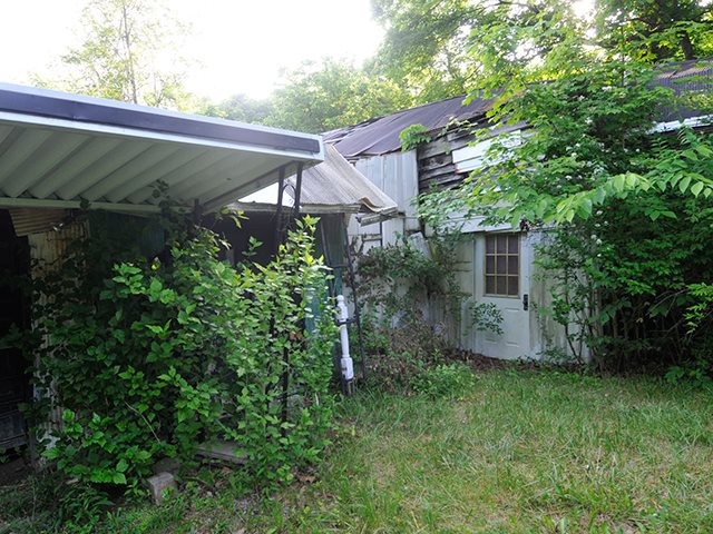 7525 South Harmony Road Bloomington, IN 47403 - Photo 3 of 4