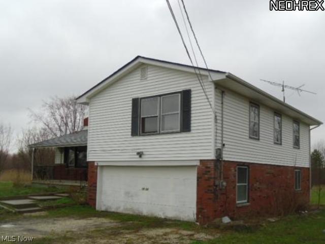 1734 South County Line Road Geneva, OH 44041 - Photo 1 of 8