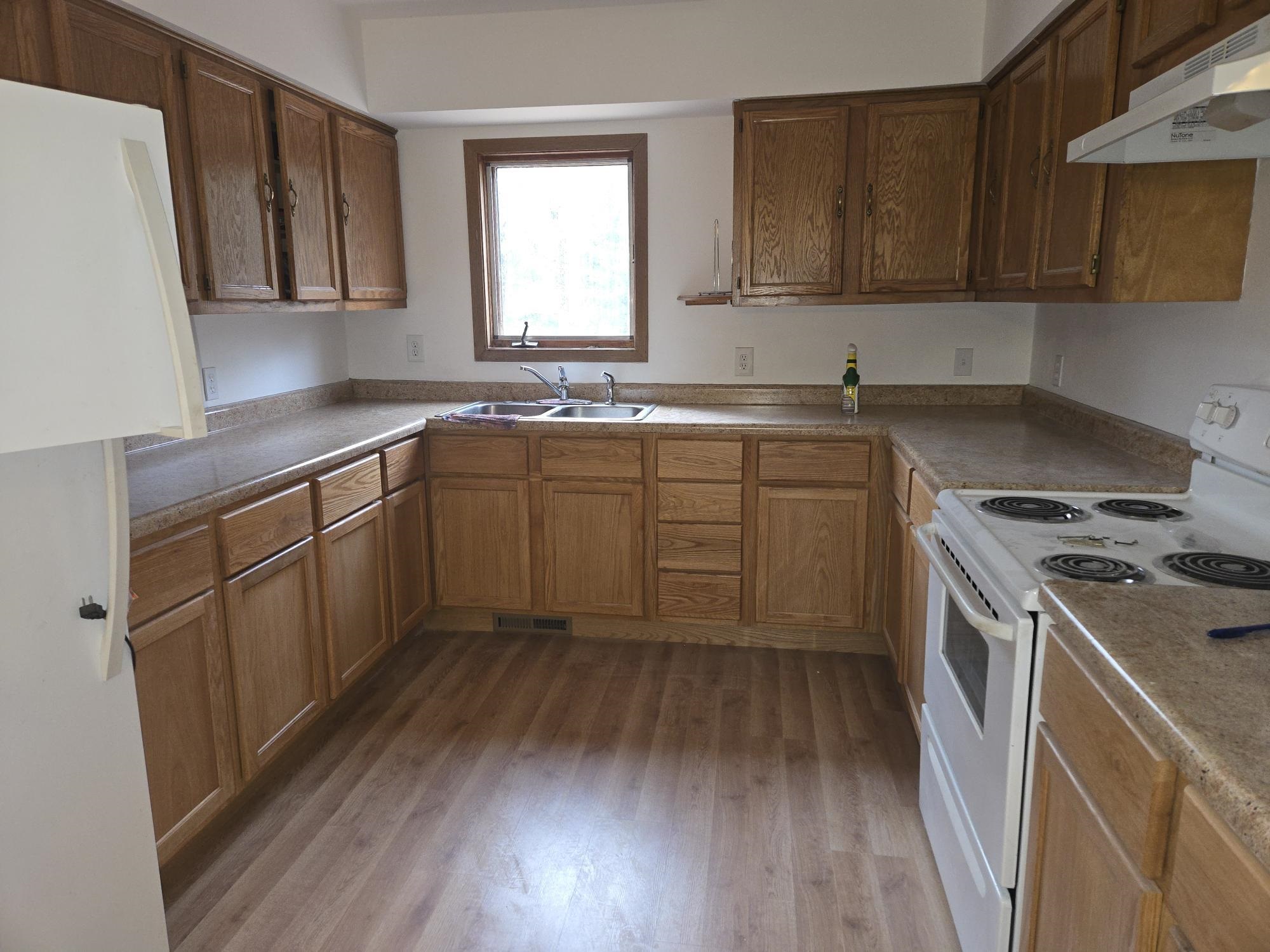 1877 West 16th Avenue Friendship, WI 53934 - Photo 5 of 19