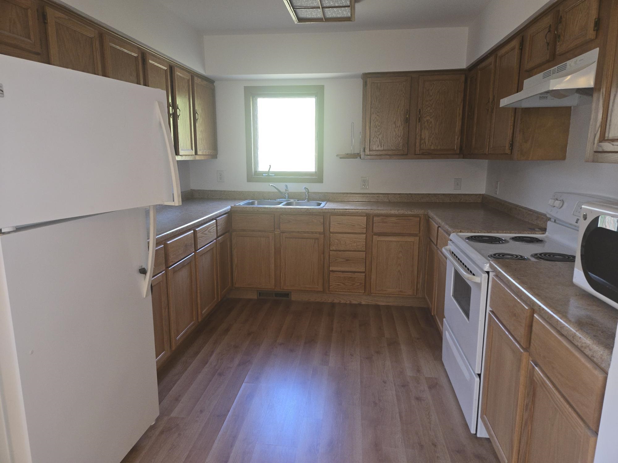 1877 West 16th Avenue Friendship, WI 53934 - Photo 5 of 19