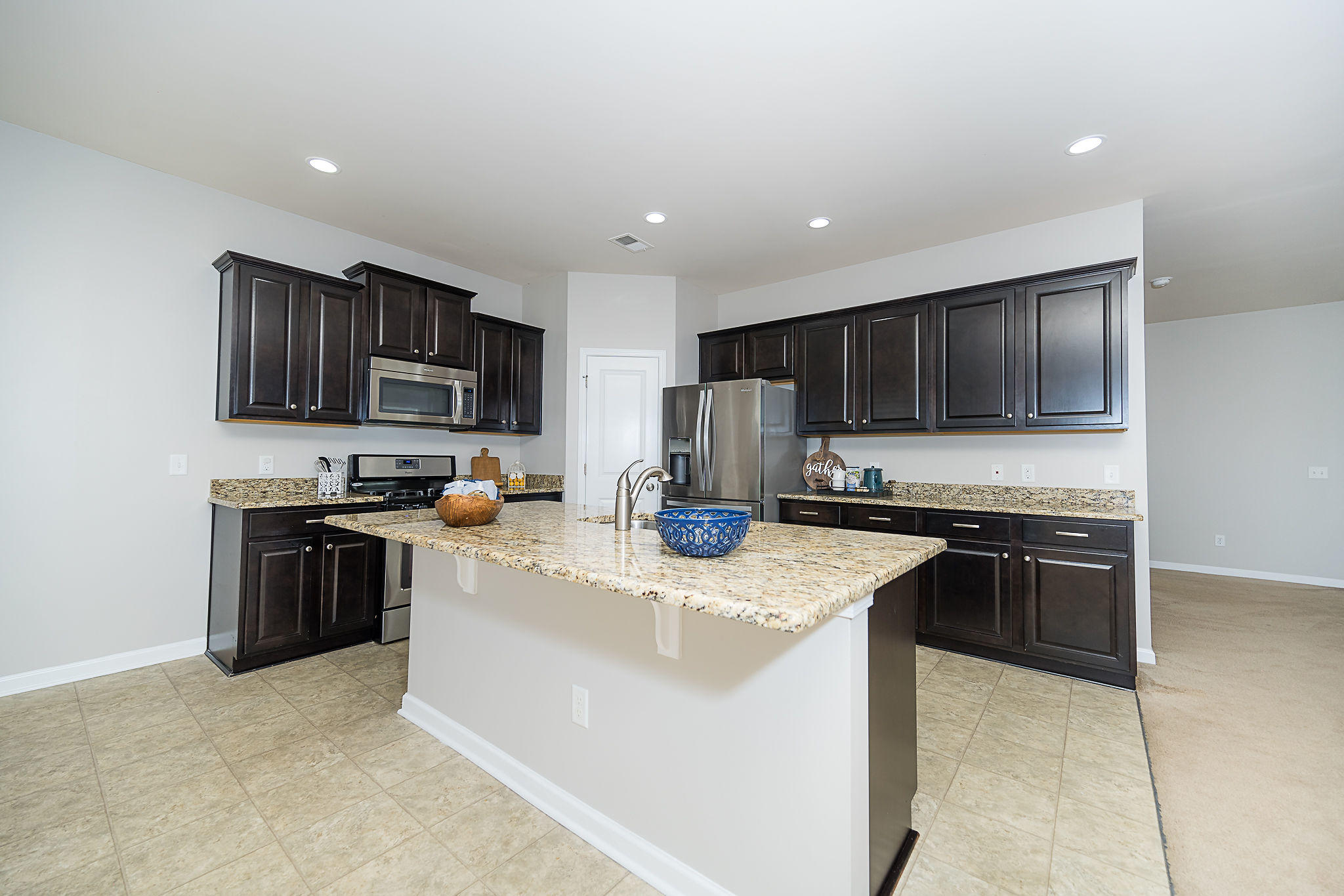 190 Brookhaven Road Summerville, SC 29486 - Photo 7 of 30 Kitchen Island