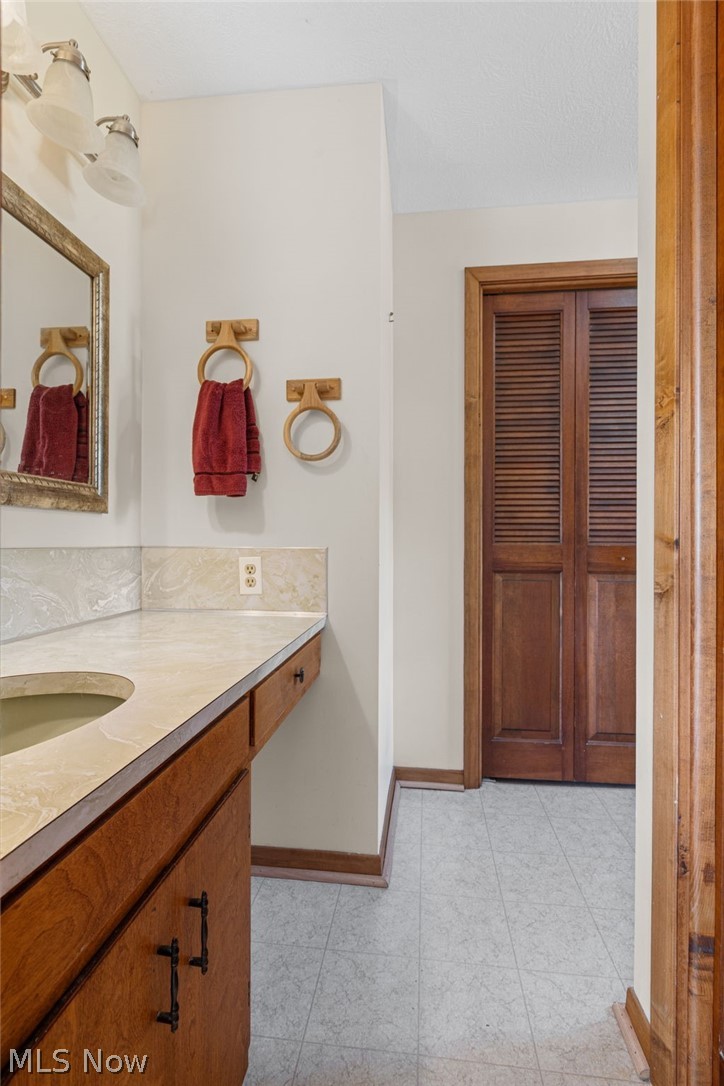 3650 Rambo Avenue Alliance, OH 44601 - Photo 26 of 44