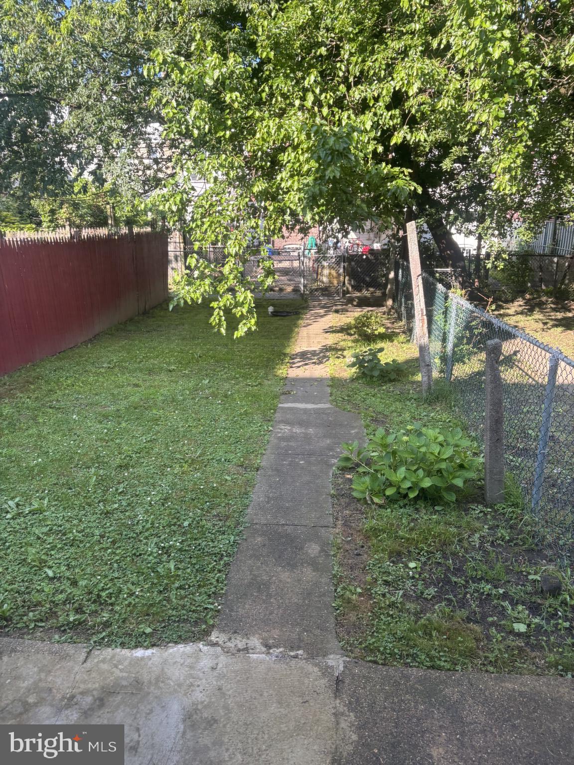 4907 Rawle Street Philadelphia, PA 19135 - Photo 23 of 24 a view of yard