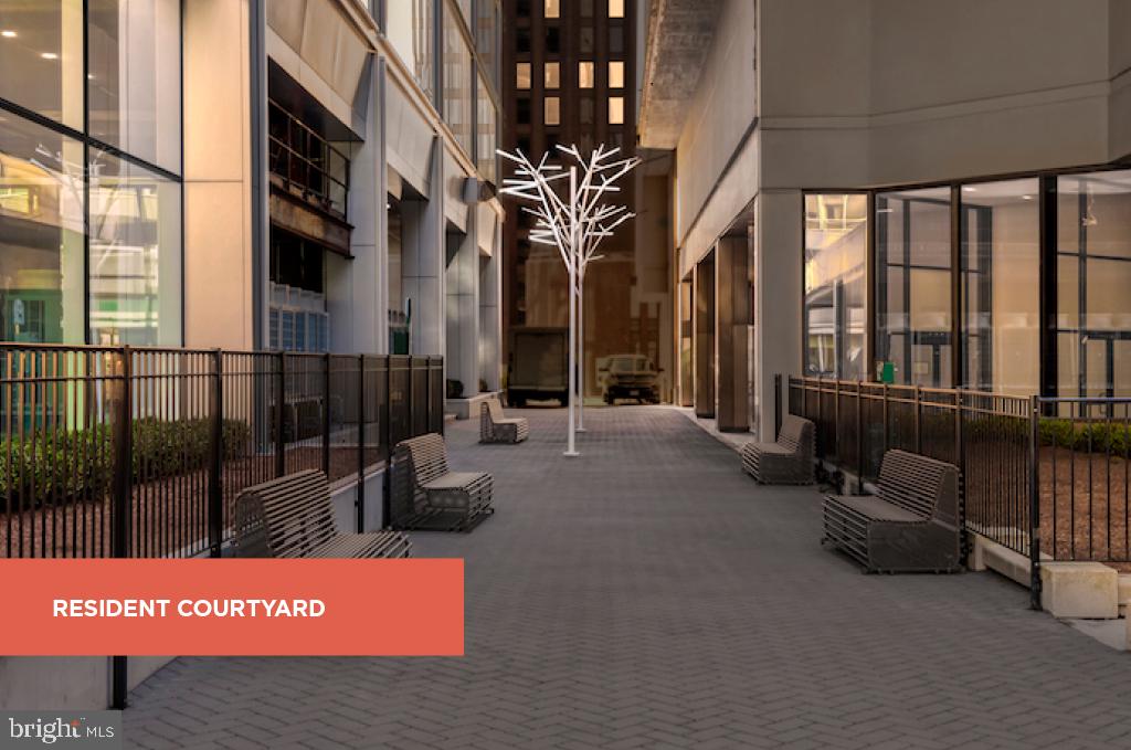 200 North 16th Street, Unit 1624 Philadelphia, PA 19102 - Photo 35 of 66 a view of a building with glass windows