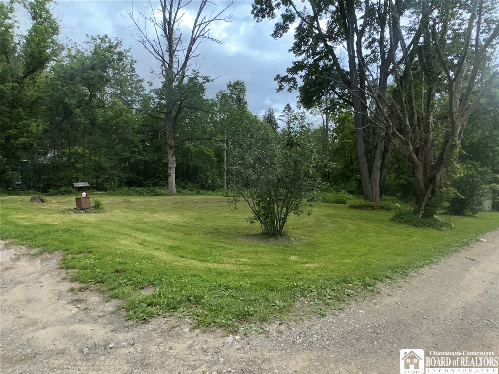 86 Wildemere Drive Java, NY 14009 - Photo 23 of 28 front lawn