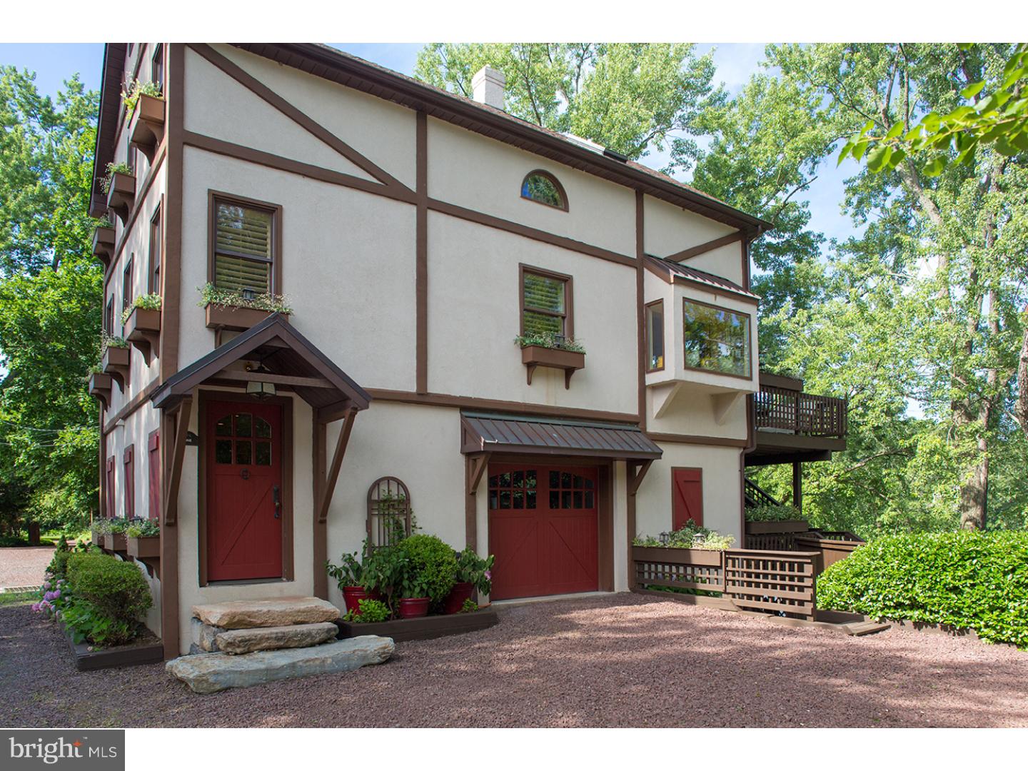 1 Delaware Road Riegelsville, PA 18077 - Photo 1 of 25