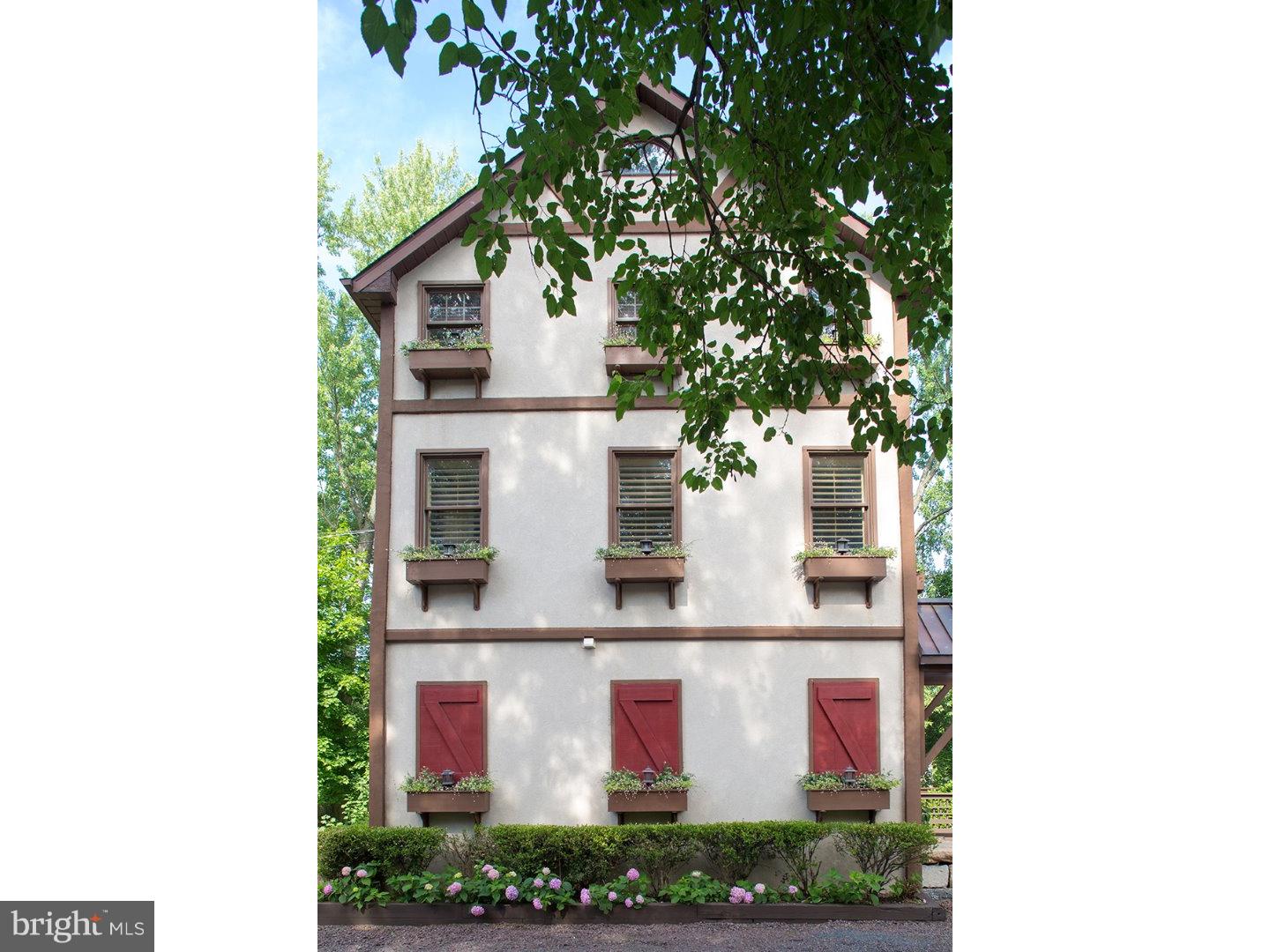 1 Delaware Road Riegelsville, PA 18077 - Photo 2 of 25