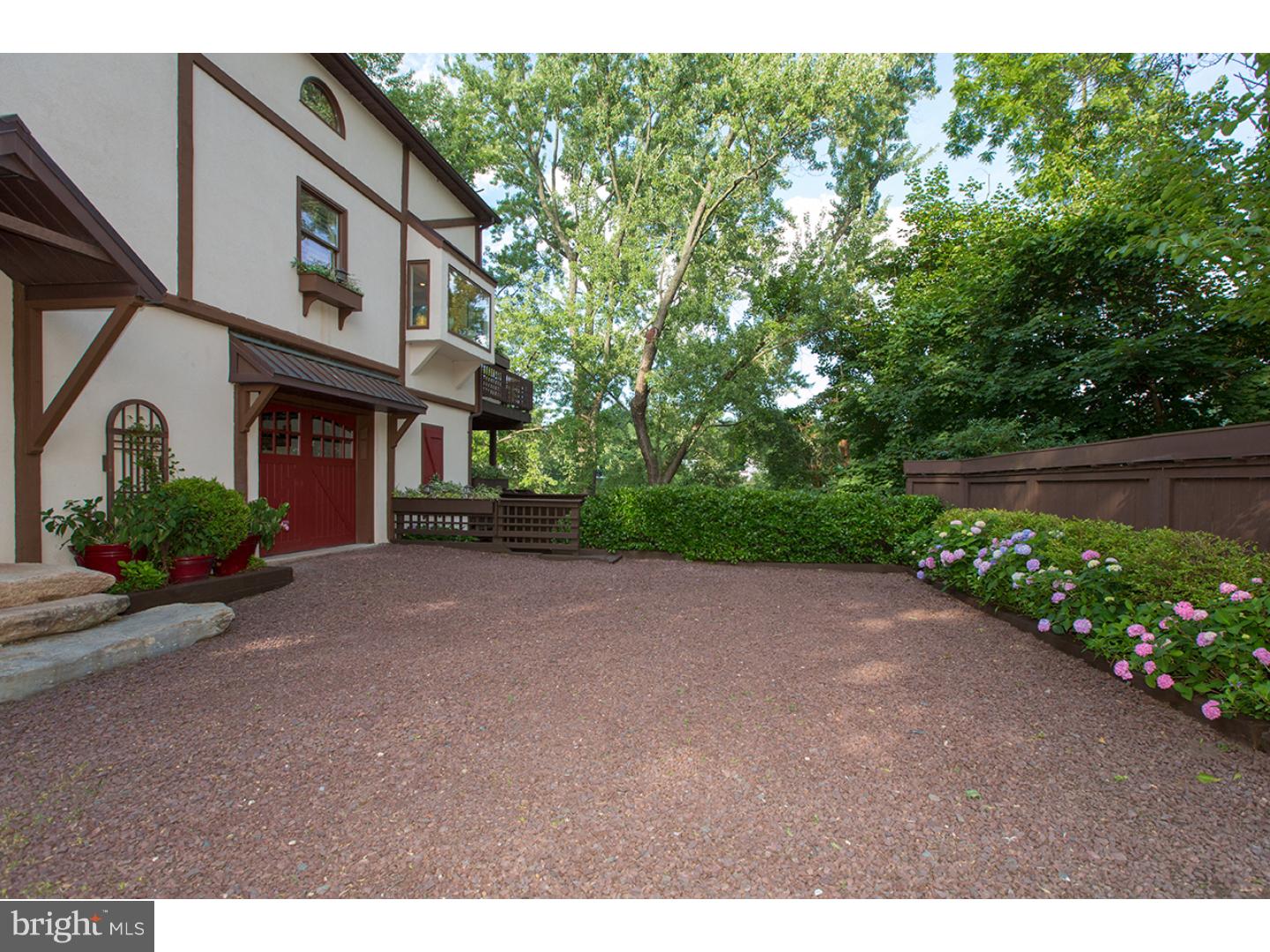 1 Delaware Road Riegelsville, PA 18077 - Photo 4 of 25
