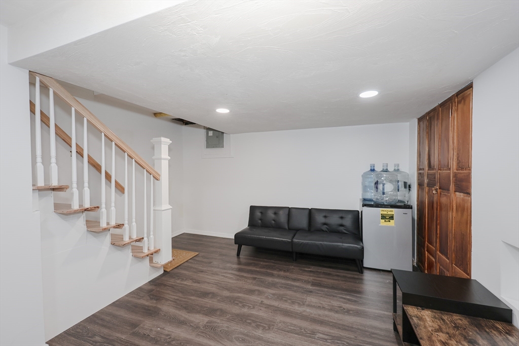 32 A Rockingham Street, Unit 32A Lowell, MA 01852 - Photo 28 of 33