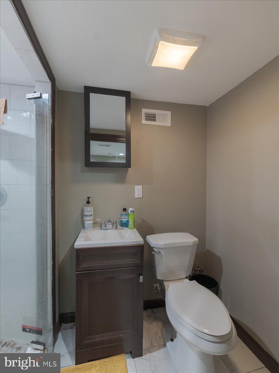 2223 South 20th Street Philadelphia, PA 19145 - Photo 34 of 35