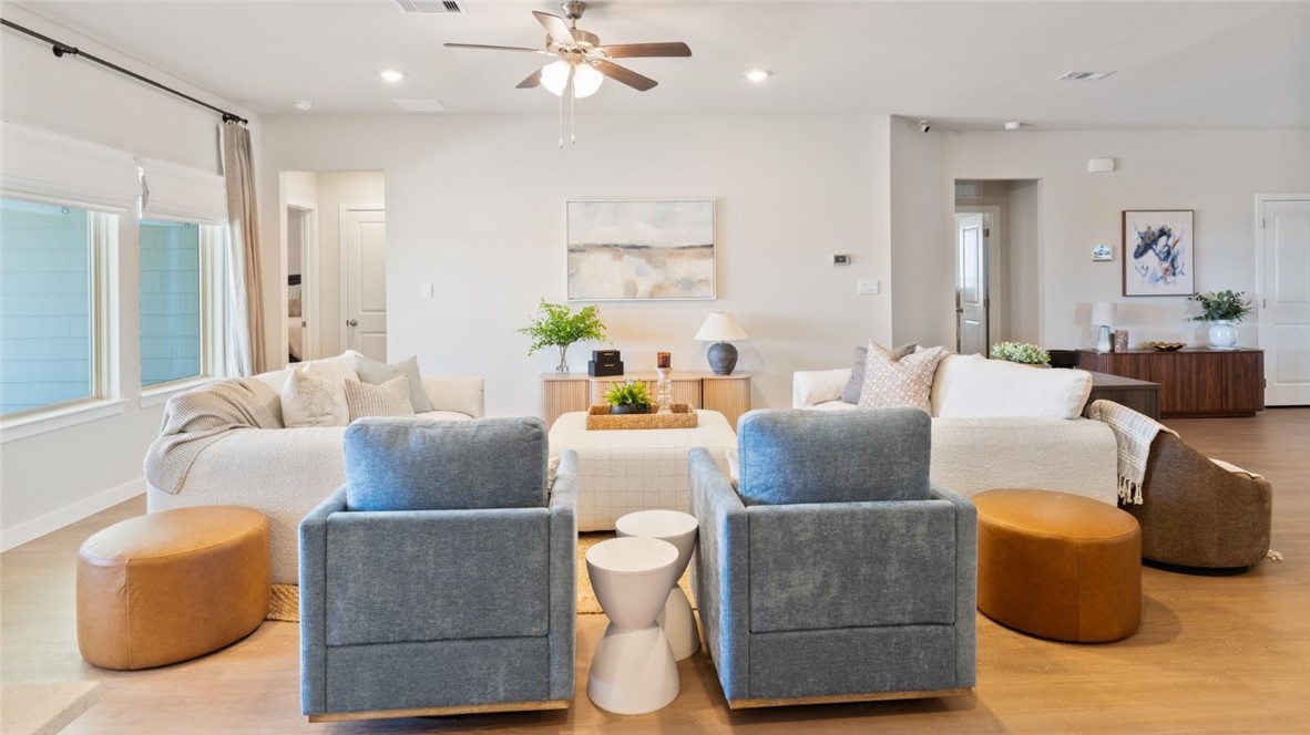 1454 Rhaegal Street Corpus Christi, TX 78415 - Photo 27 of 35 Gallery Image 27