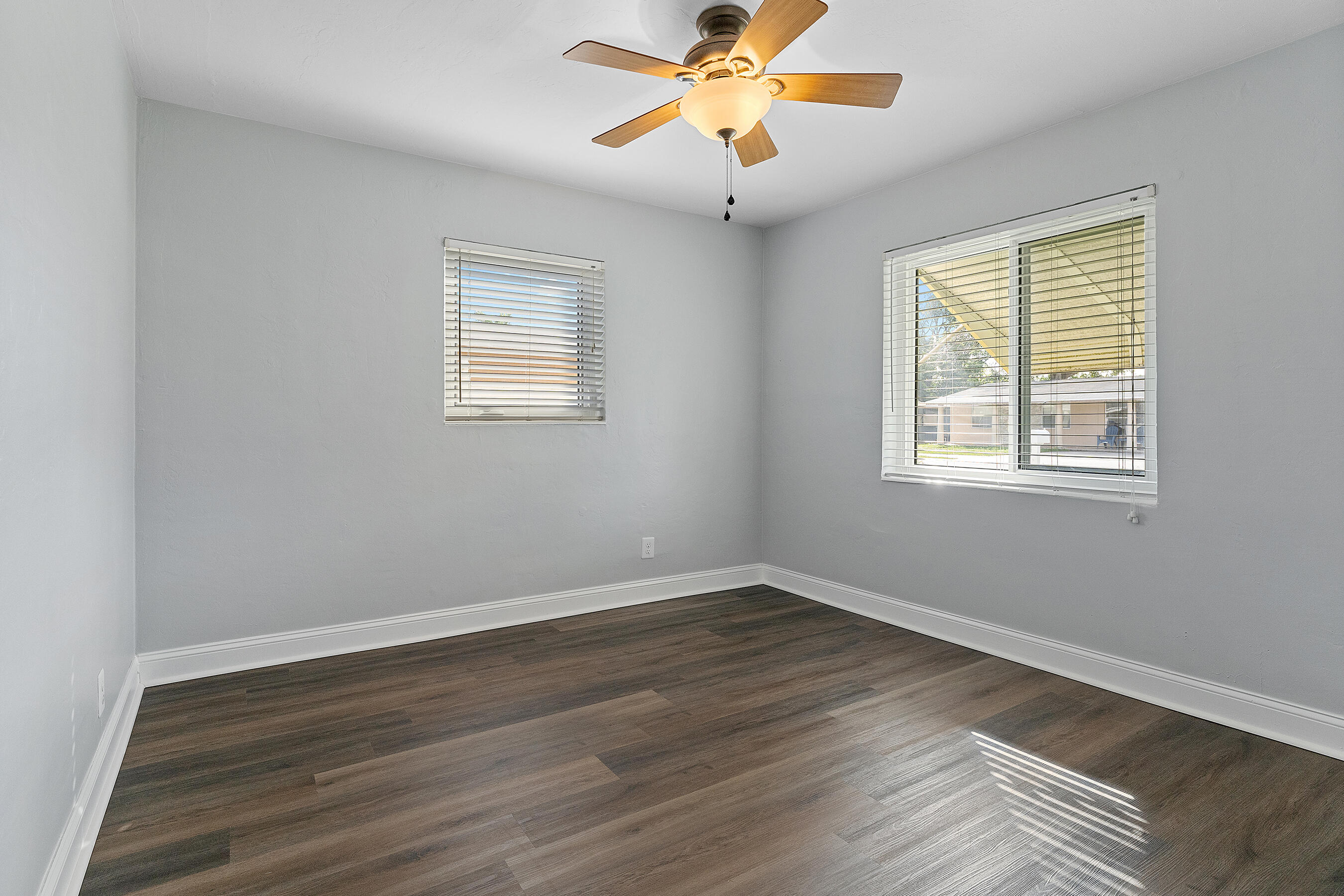 2117 Longwood Road West Palm Beach, FL 33409 - Photo 23 of 38 Bedroom #3