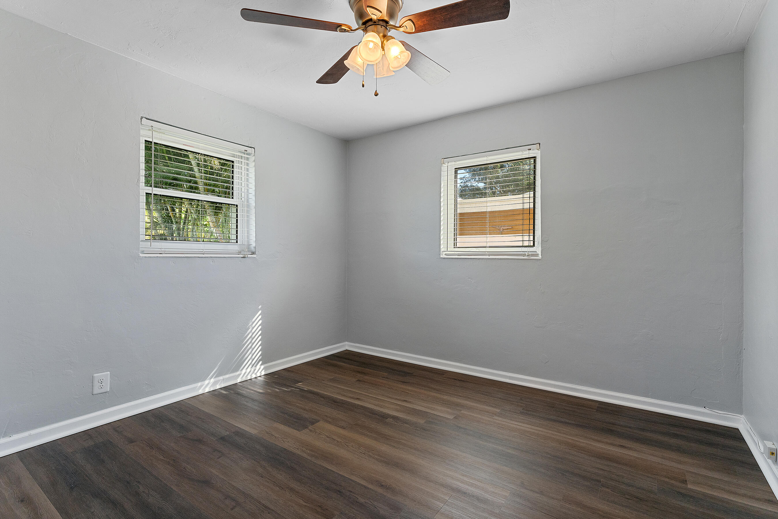 2117 Longwood Road West Palm Beach, FL 33409 - Photo 24 of 38 Bedroom #4