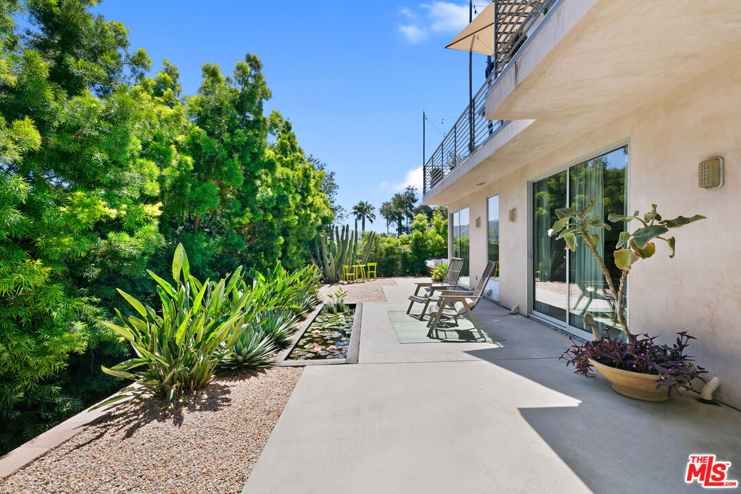 2028 Corral Canyon Road Malibu, CA 90265 - Photo 35 of 44