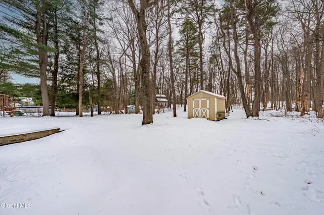 $439,000 | 5955 Curry Rd Extension, Guilderland, NY 12303