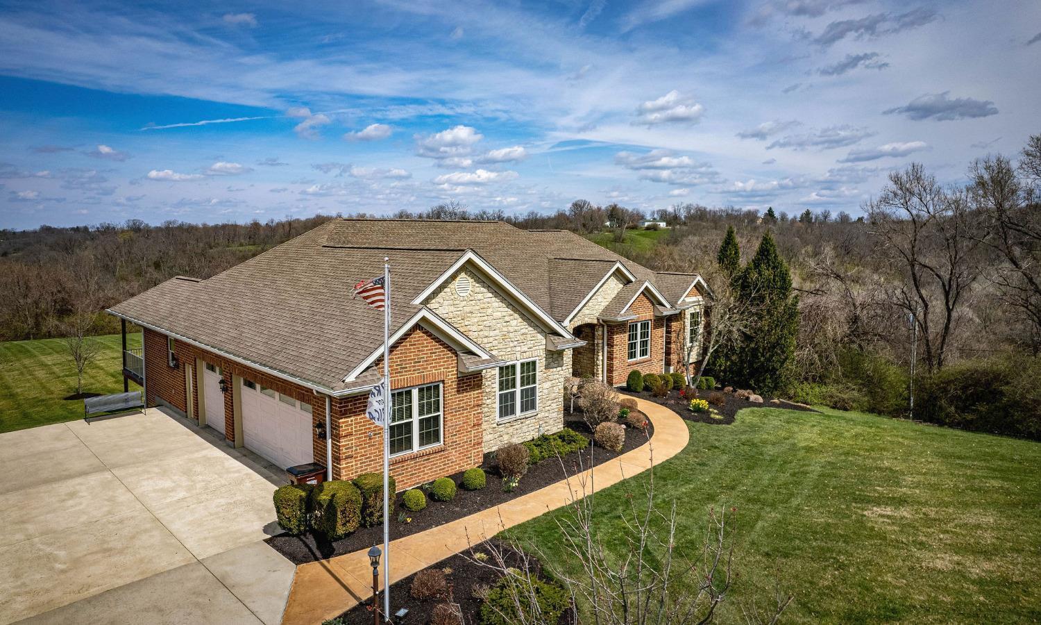 5706 Dry Ridge Road Cincinnati, OH 45252 - Photo 3 of 35 Gallery Image 3