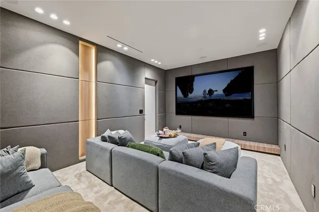 $4,295,000 | 16782 Otsego Street, Encino, CA 91436