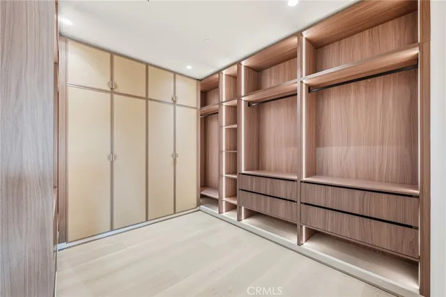 $4,295,000 | 16782 Otsego Street, Encino, CA 91436