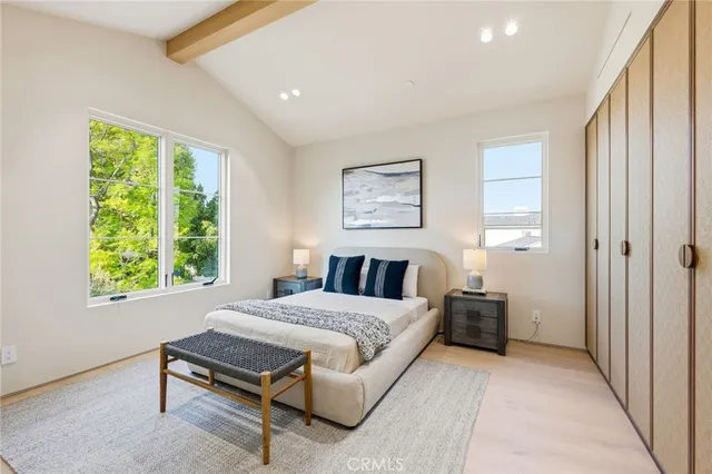 $4,295,000 | 16782 Otsego Street, Encino, CA 91436