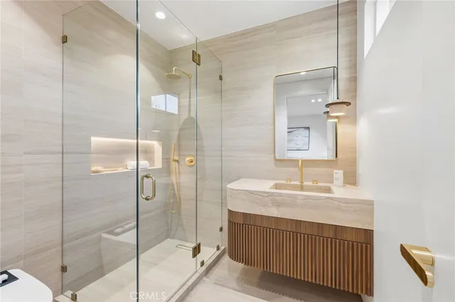 $4,295,000 | 16782 Otsego Street, Encino, CA 91436