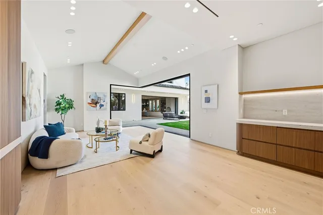 $4,295,000 | 16782 Otsego Street, Encino, CA 91436