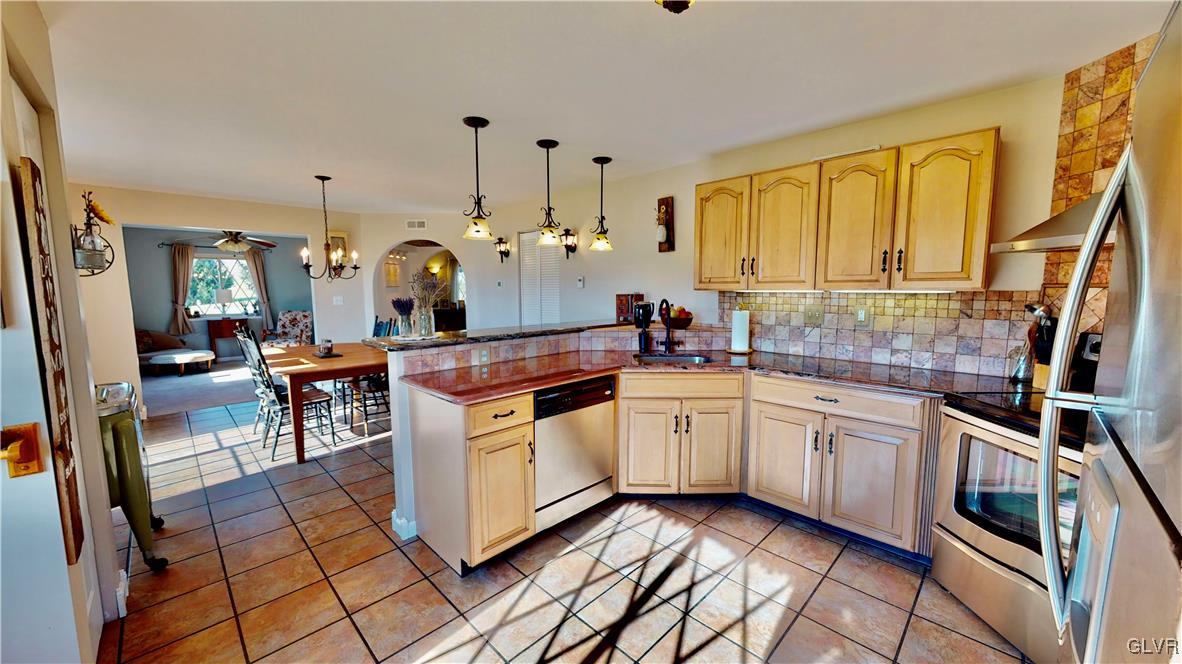 509 Rhoades Road Kutztown, PA 19530 - Photo 11 of 29 Gallery Image 11