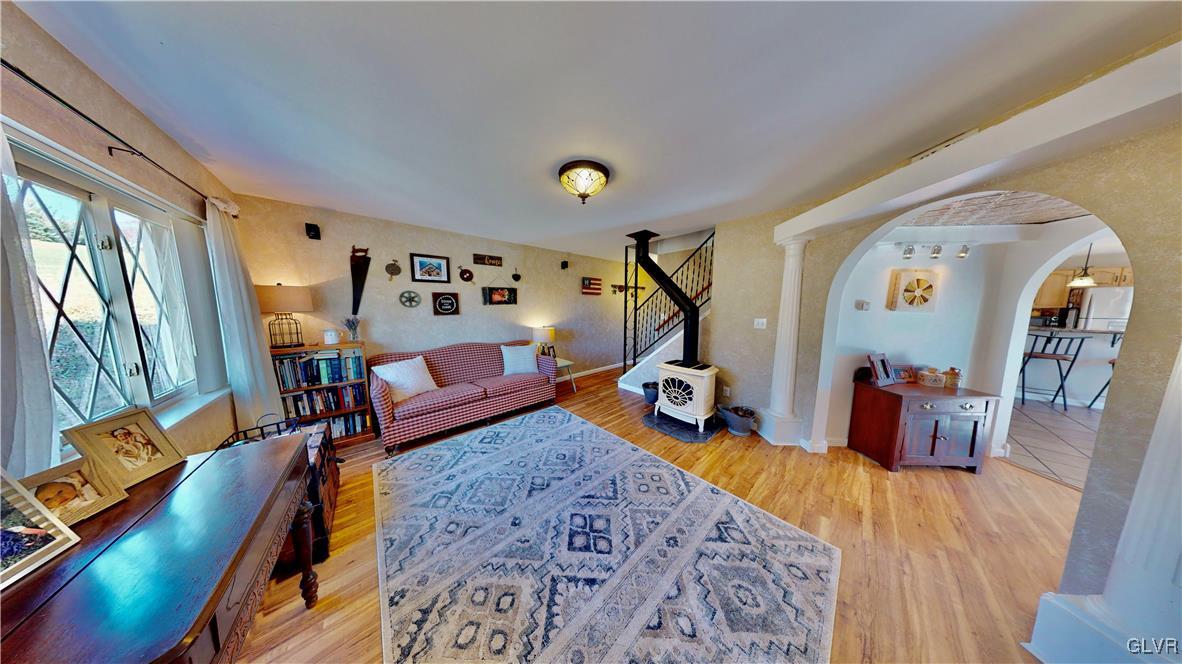 509 Rhoades Road Kutztown, PA 19530 - Photo 3 of 29 Gallery Image 3