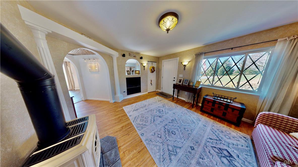 509 Rhoades Road Kutztown, PA 19530 - Photo 5 of 29 Gallery Image 5