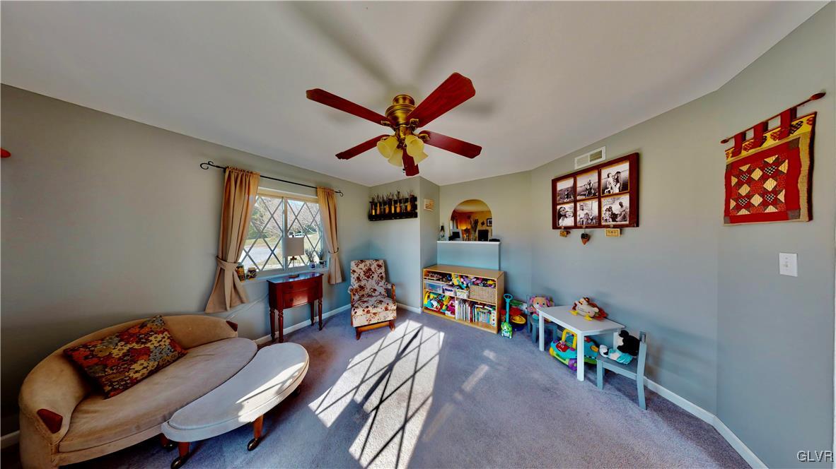 509 Rhoades Road Kutztown, PA 19530 - Photo 7 of 29 Gallery Image 7