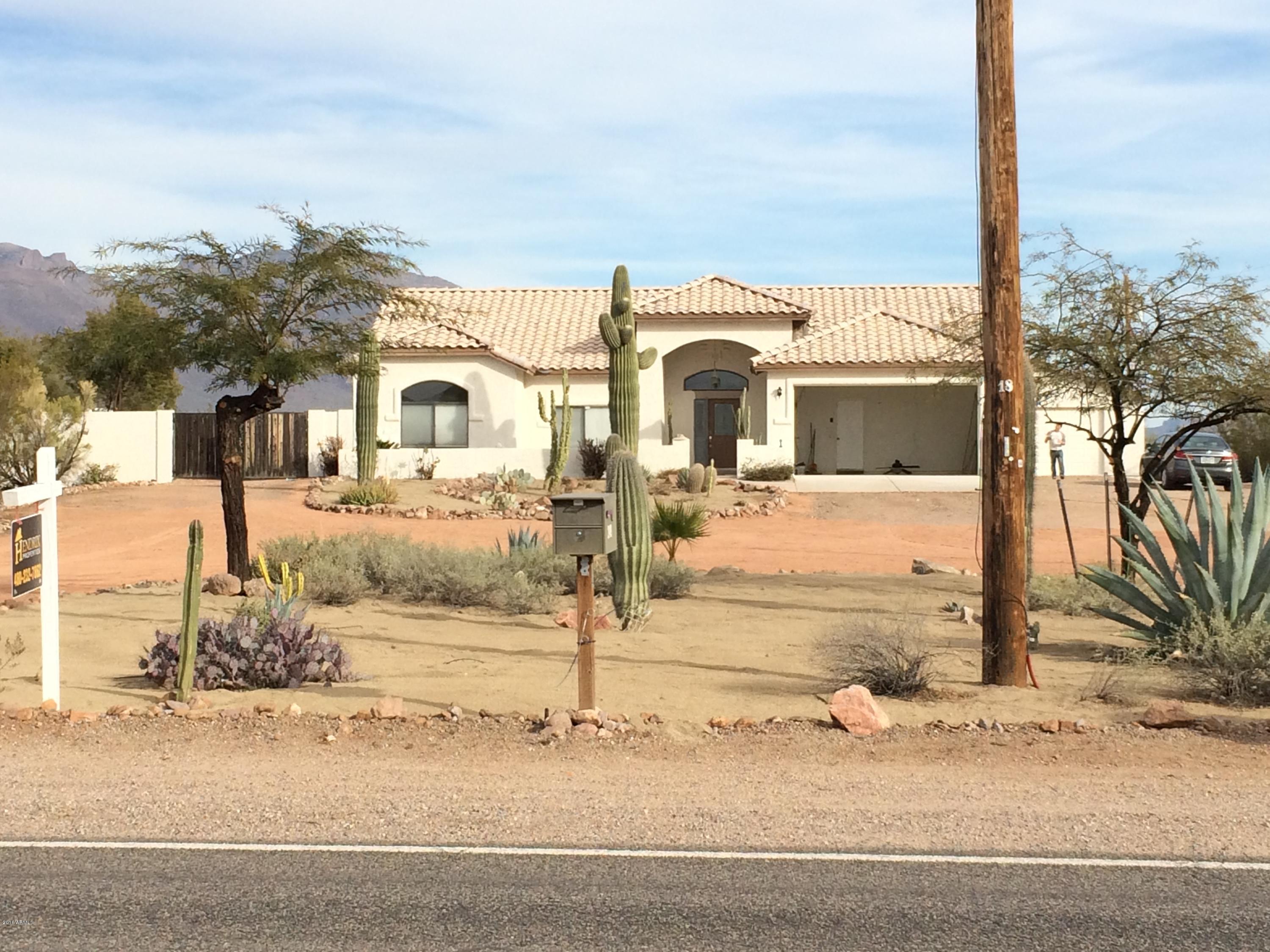 2149 South Mountain View Road Apache Junction, AZ 85119 - Photo 5 of 43 Front