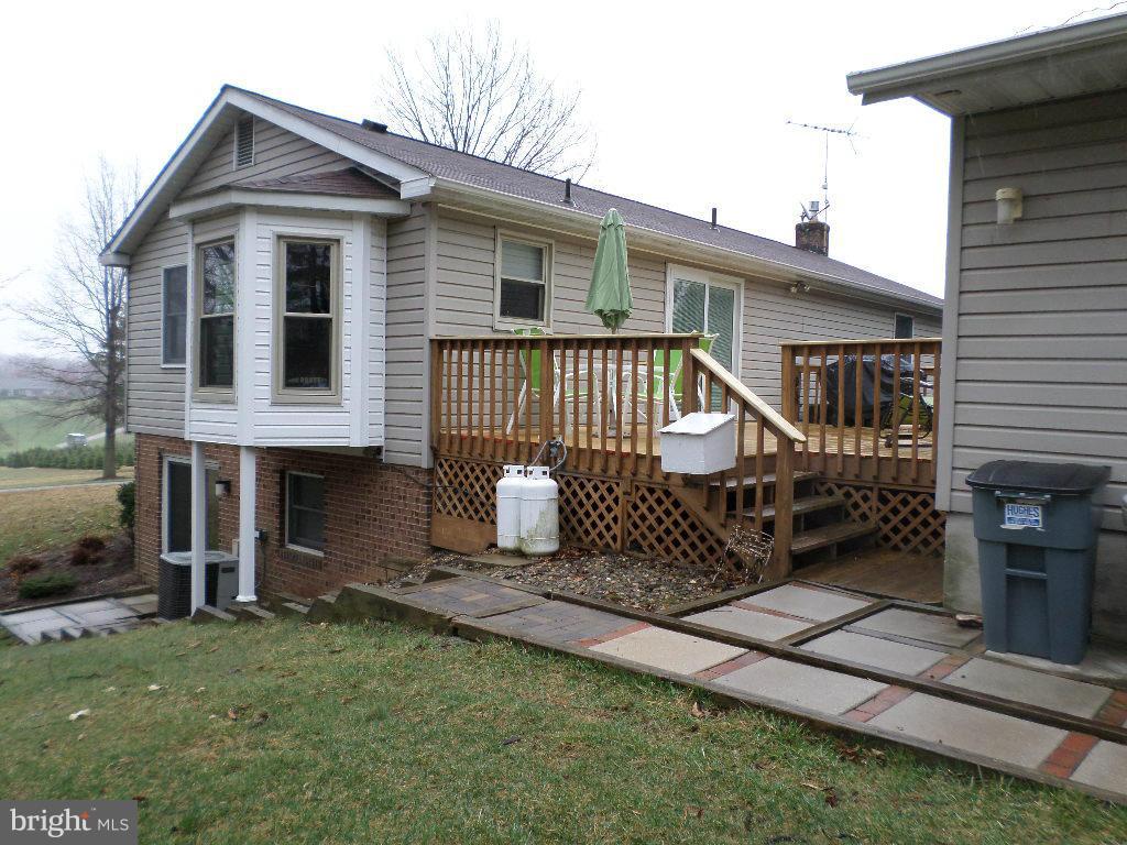 845 Arnold Road Westminster, MD 21157 - Photo 19 of 25 Exterior (General)