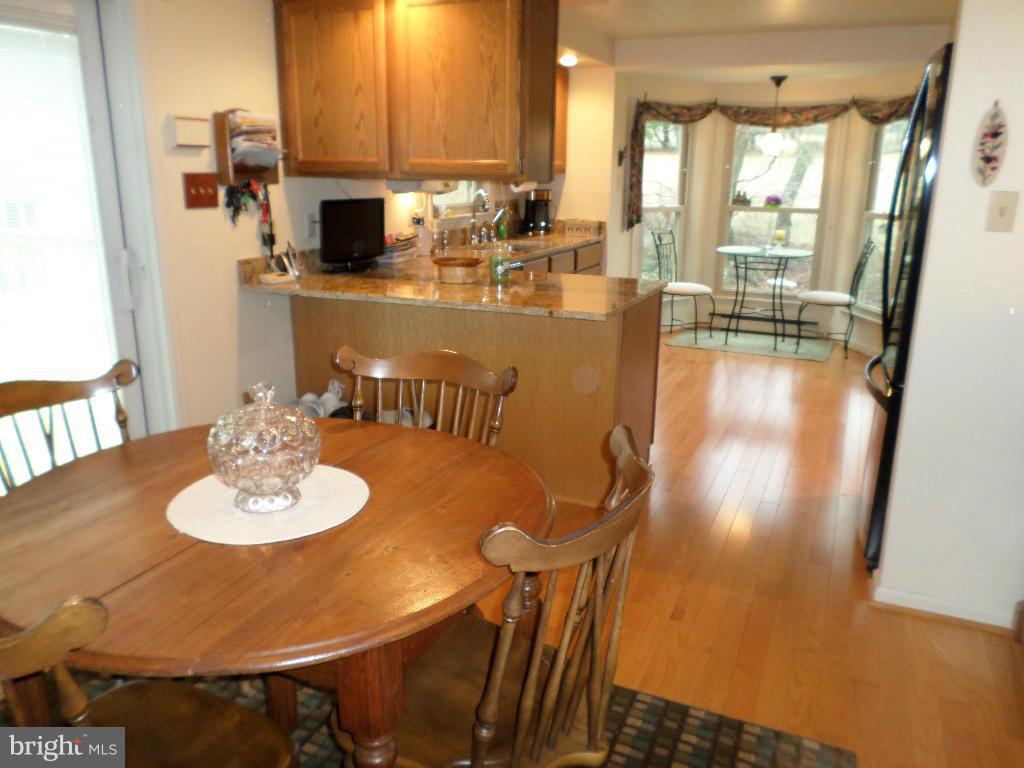 845 Arnold Road Westminster, MD 21157 - Photo 8 of 25 Kitchen