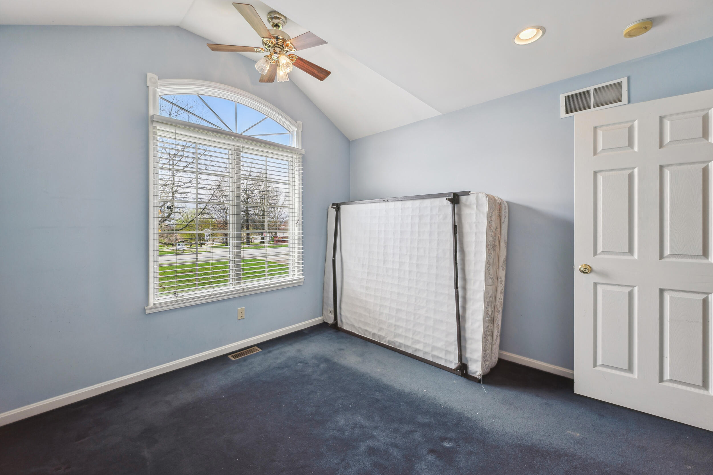 428 Dudley Road Fort Mitchell, KY 41017 - Photo 17 of 39