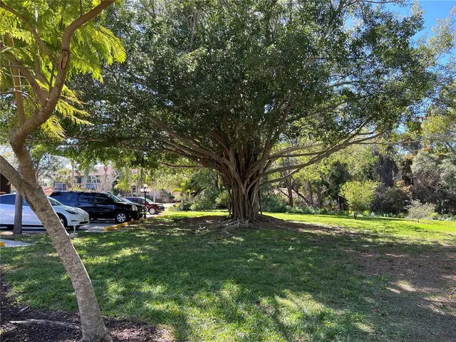 $3,400 | 5617 Ashton Lake Drive, Unit 1, Sarasota, FL 34231