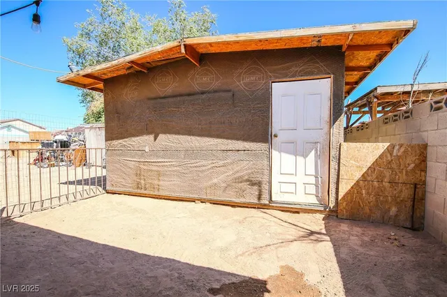 $370,000 | 3726 East Glow Drive, Las Vegas, NV 89115