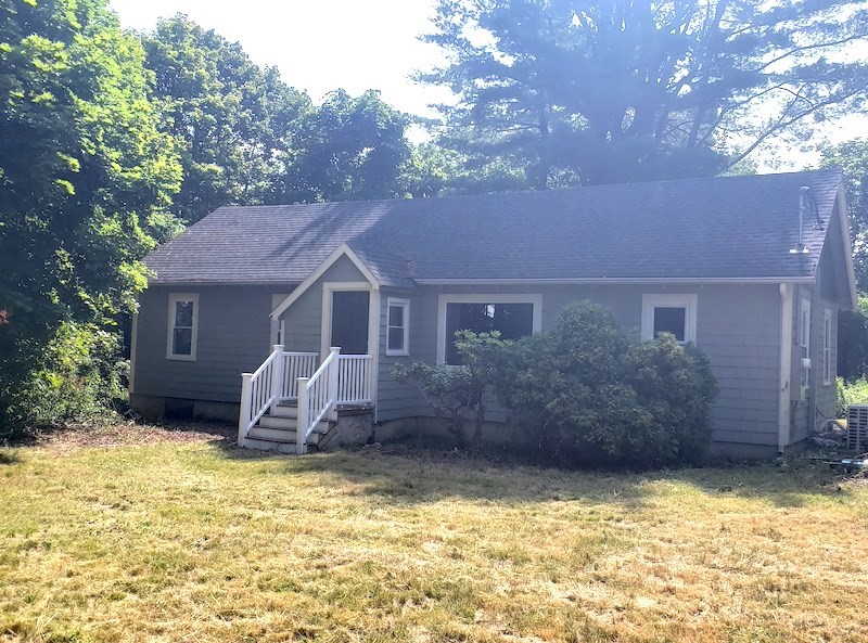 4 Russell Stage Road Blandford, MA 01008 - Photo 2 of 16