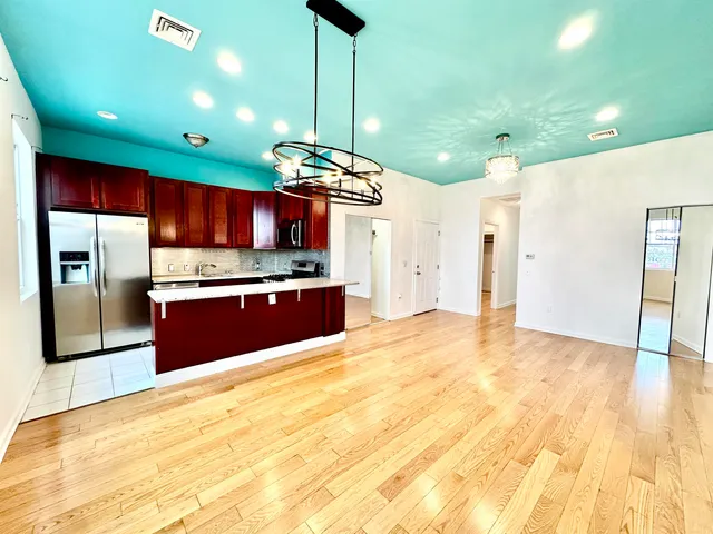 $2,999 | 606 John F. Kennedy Boulevard, Unit 1, Union City, NJ 07087