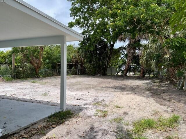331 Hemlock Road West Palm Beach, FL 33409 - Photo 4 of 11 thumbnail_IMG_7411