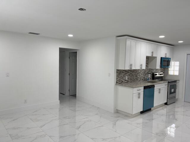 331 Hemlock Road West Palm Beach, FL 33409 - Photo 7 of 11 thumbnail_IMG_7419