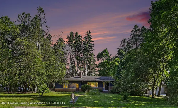 $334,900 | 924 Woodingham Drive, East Lansing, MI 48823