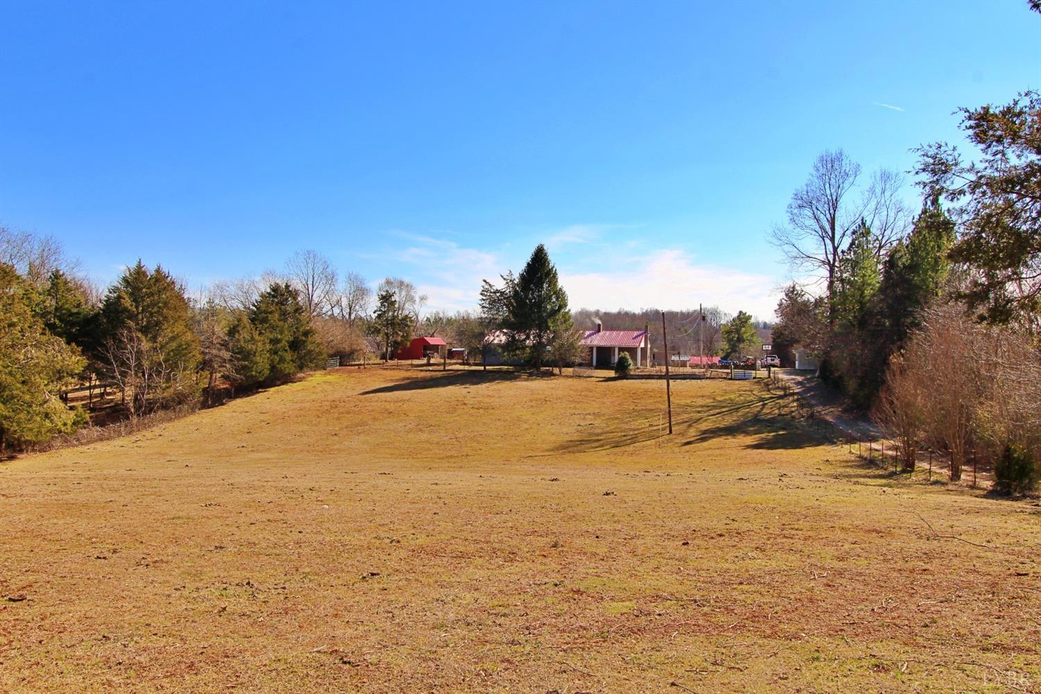3980 Piney Mountain Rd Road Appomattox, VA 24522 - Photo 3 of 42 Gallery Image 3