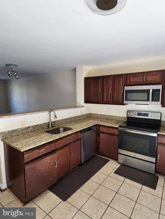 $445,000 | 12912 Boggy Trail Way, Unit 55, Germantown, MD 20876