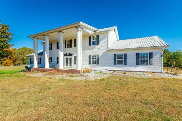 $699,900 | 150 Ken Visage Lane, LaFayette, GA 30728